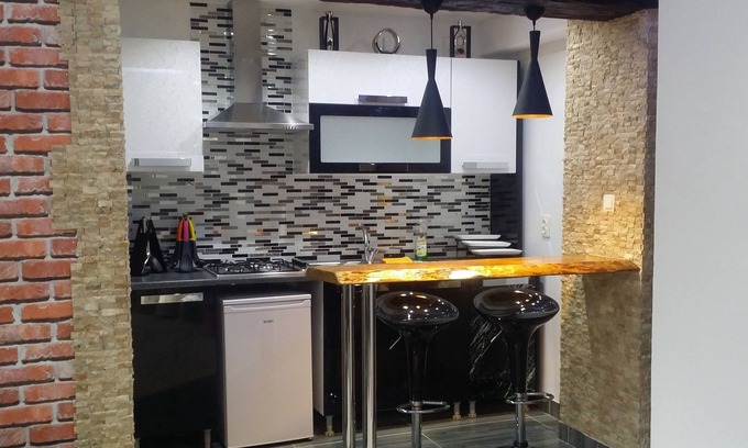 Yalova Apartment | Stylish Studio with Flawless Renovations for Your Stay