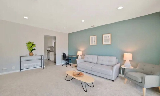 Edenvale House | Stylish 3 Bedroom Home in Family-Friendly San Jose!