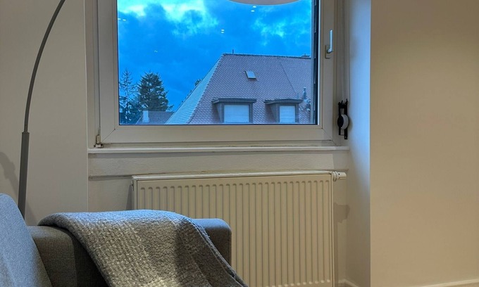 Feudenheim Apartment | Cozy Old Apartment in Mannheim Feudenheim with Breakfast