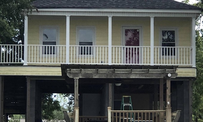 Ridgeway House | Scenic Lake View Hotel with Exceptional 10/10 Guest Ratings