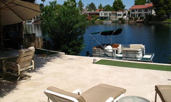 The Lakes Villa | Inviting Tempe Waterfront Villa with Pool and Spa Amenities