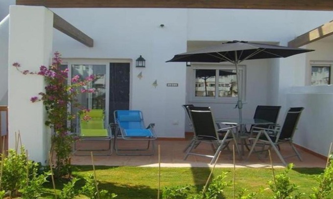 Alhama de Murcia Apartment | Cozy Three-Bedroom Retreat in Condado with Pool