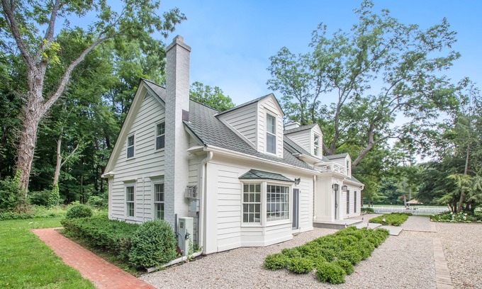 Three Oaks House | Beautiful Three Oaks Home with WiFi, Yard, Patio, Firepit, & Private Pool