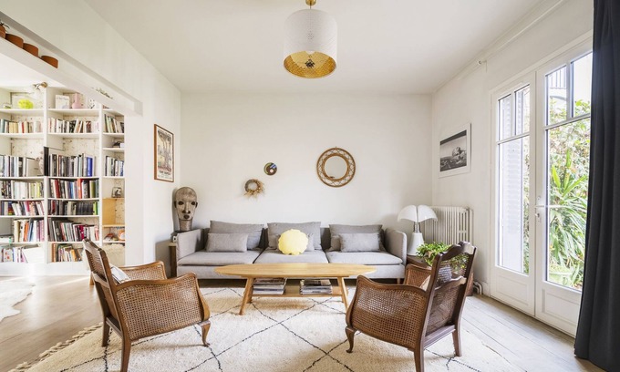 Fer a Cheval House | Charming Townhouse with Garden, Steps from City Center