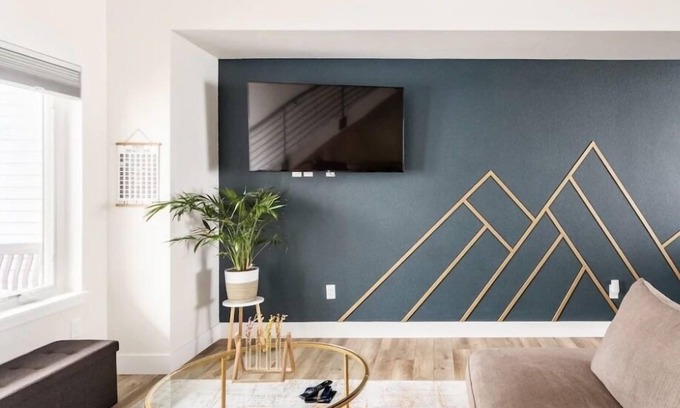 Lakewood House | Stylish Townhome Near Downtown Denver & Red Rocks