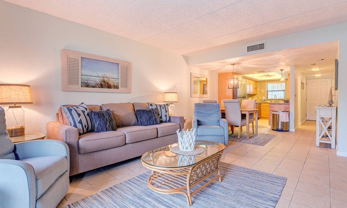 Ocean View Halifax Estates Condo | Beachfront Condo with Pool and Ocean View - Guest Rated 10/10