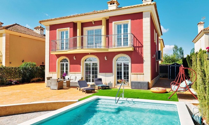 Aspe House | Spacious Holiday House Aspe - Perfect for Families & Groups