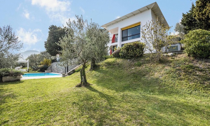 Gaino Villa | Idyllic "Villa Bianca" with Lake Views, Pool & Spa Access