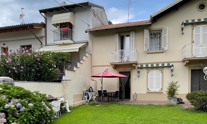 Mergozzo House | Idyllic Villa for 4 with WIFI, Pets Welcome and Scenic Views