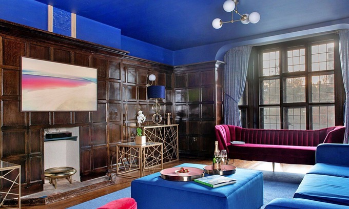 Nottingham City Centre House | Beautiful villa for 12 people with hot tub, WIFI and terrace