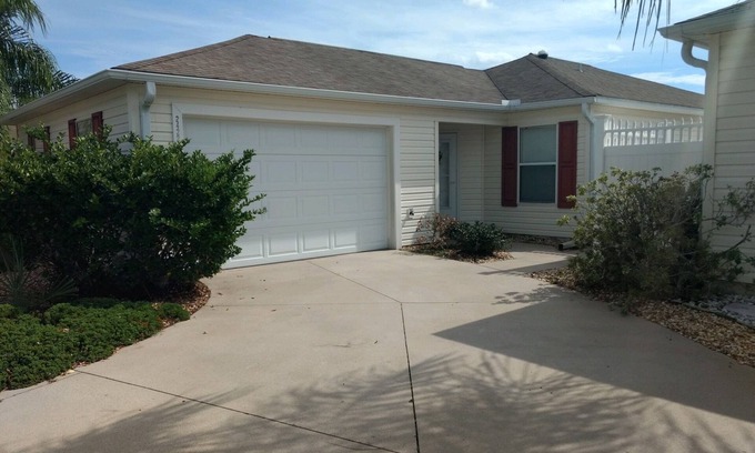 Bonnybrook Villa | Idyllic Villa in Florida's Most Welcoming Active Community