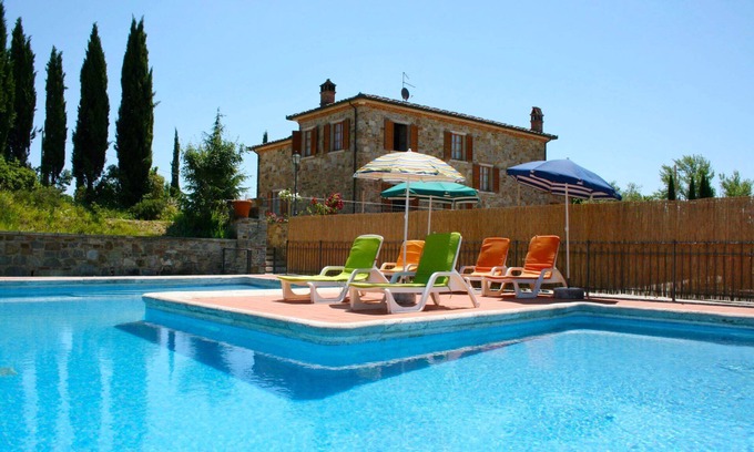 Lucignano Villa | Idyllic Villa with Private Pool Near Lucignano's Scenic Views