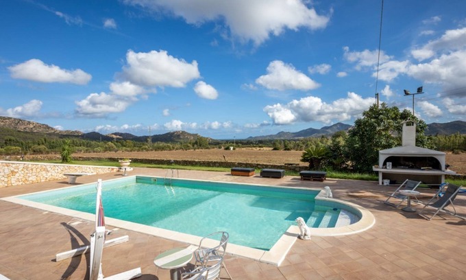 San Vito Apartment | Elegant Villa with Swimming Pool & Private Parking