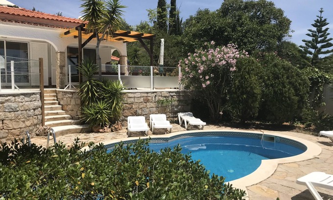 Quinta das Raposeiras Villa | Elegant Villa with Private Pool & High Guest Ratings