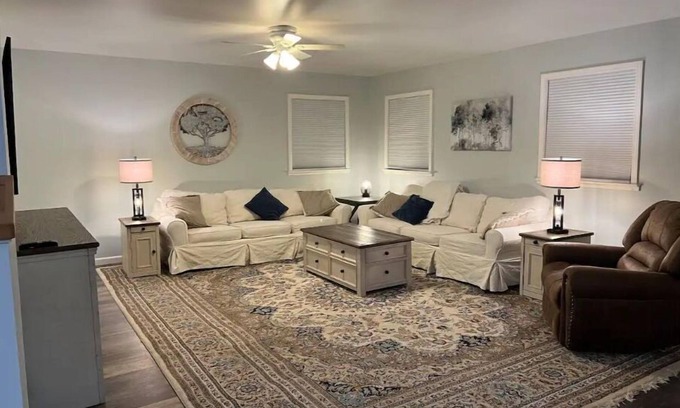 Le Roy House | Charming LeRoy Home: Family-Friendly Getaway with 10/10 Rating