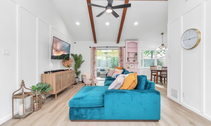 Spring Branch Central House | Discover a New VRBO Listing in Pet-Friendly Spring Branch
