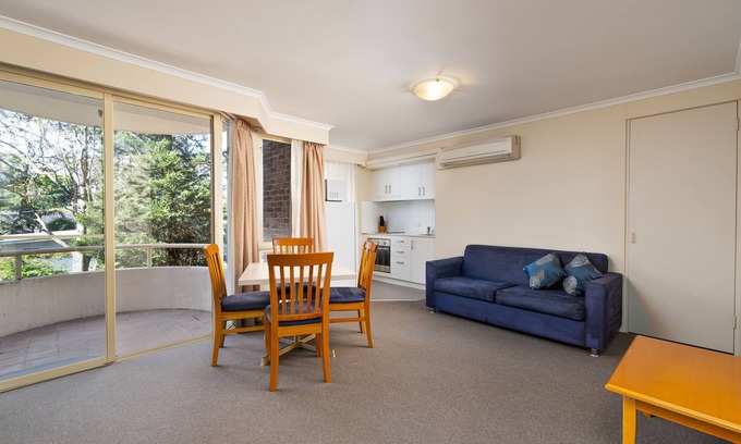 Wahroonga Apartment | Ideal Wahroonga Apartment - Rated 10/10, Perfect for Families