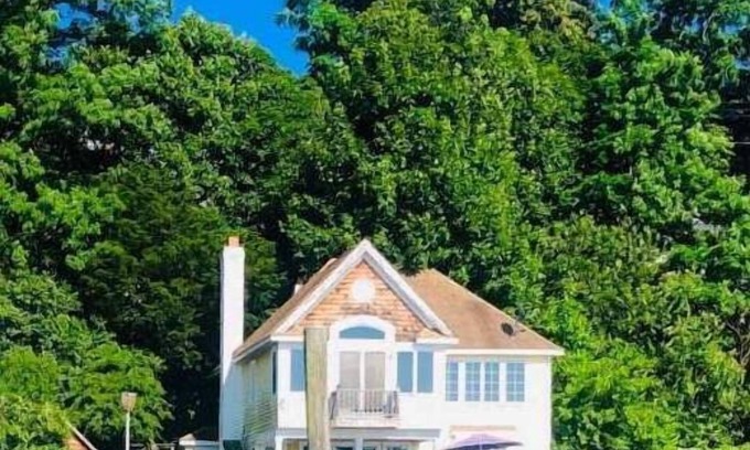 Northport House | Premier Waterfront Home in Northport Village, NY