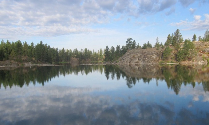 Post Falls Condo | Beautiful Waterfront Condominium