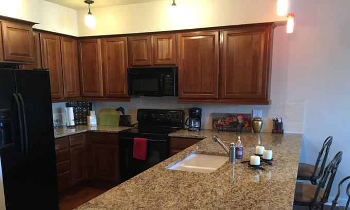 Post Falls Condo | Beautiful Waterfront Condo With Spectacular Views
