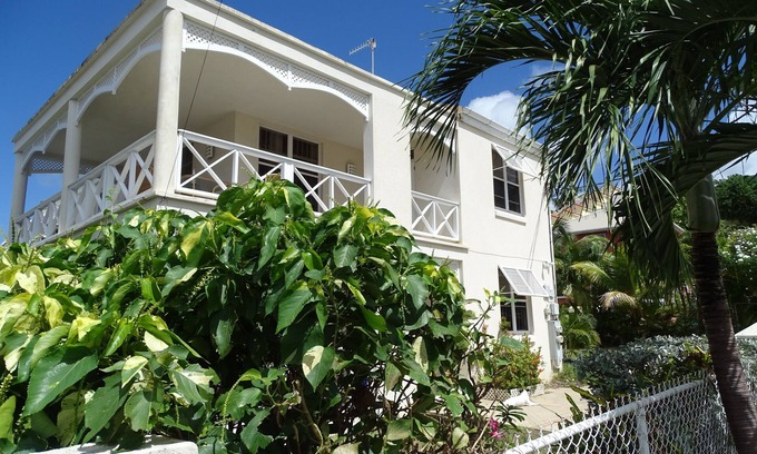 Prospect Apartment | Ideal Family Getaway in Barbados, Steps from the Beach