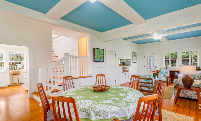 Hilo House | Elegant Plantation Style Hilo Home with Ocean View Amenities