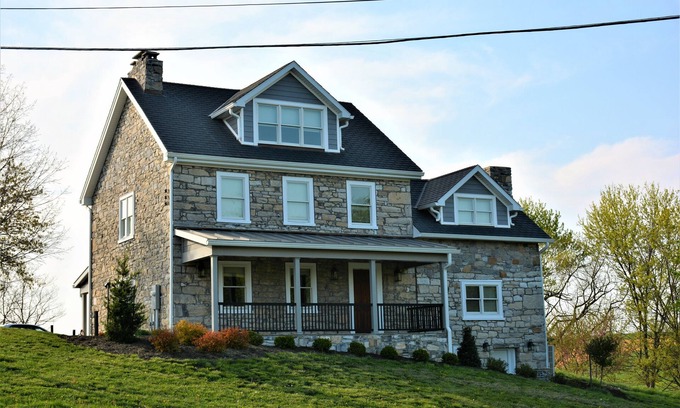 Greencastle Other | Charming Restored Stone Farmhouse with Spa and Family Amenities