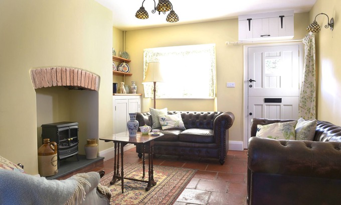 Dunster Cottage | Pet-Friendly Two-Bedroom Cottage for Exploring Exmoor