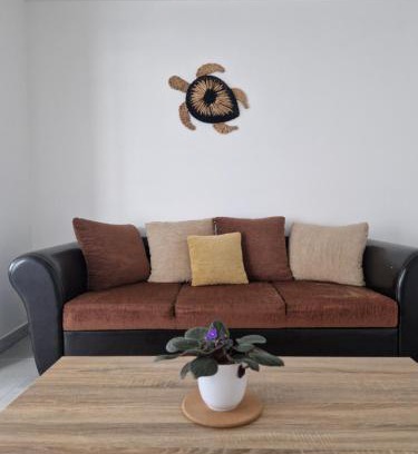 Boujan-sur-Libron Apartment | Beaux Souvenirs: Family-Friendly Hotel with Great Ratings
