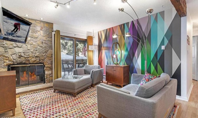 Avon House | Ideal Beaver Creek Condo: Steps from Elk Lot, Pet Friendly