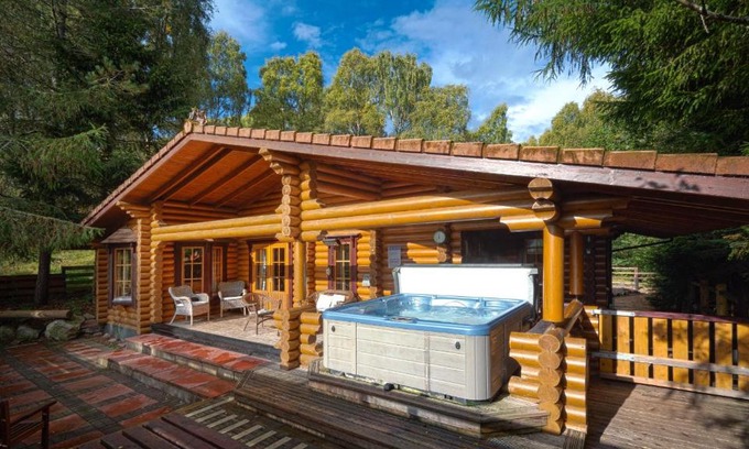 Aviemore House | Pet Friendly Retreat at Beaver Creek Lodge for Families