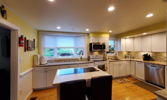 Oneonta House | Beaver Pond: Relaxing Retreat with Swimming & Hiking Trails