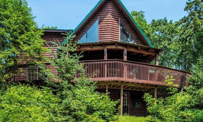 Boothbay Harbor House | Cozy Beaver Run Cabin - Kid-Friendly Retreat with 9/10 Rating