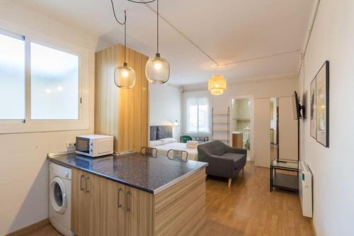 Sant Andreu Apartment | Comfortable Studio Retreat in Sant Andreu for Families