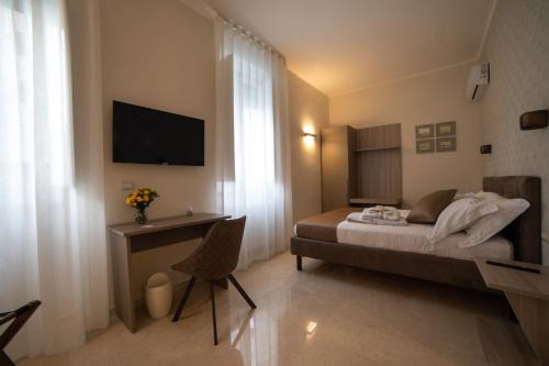 Trani Bed & Breakfast | Experience Bebio Rooms: Top-Rated Stay with Hot Tub & Breakfast