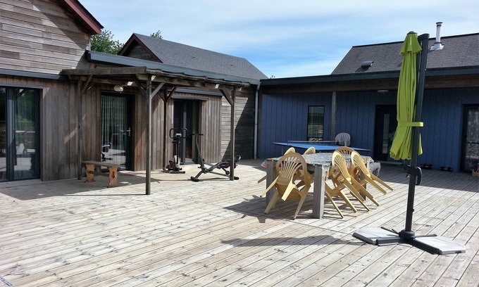 La Jaille-Yvon House | Relaxing Bed and Breakfast with Spa in Passive House