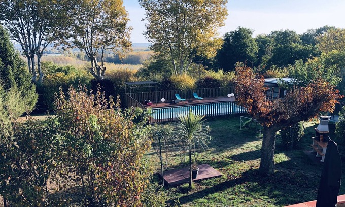 Auvillar Bed & Breakfast | Bed and breakfast Auvillar