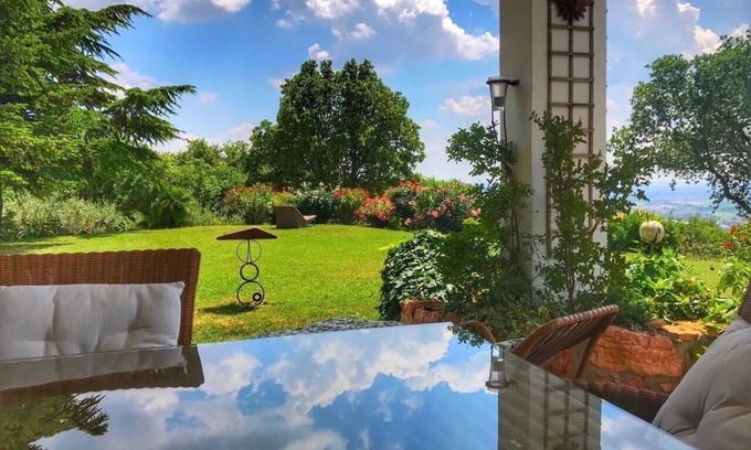 Nord-Est Bed & Breakfast | Guest Rated 10/10: Bed and Breakfast bei Romy Awaits You