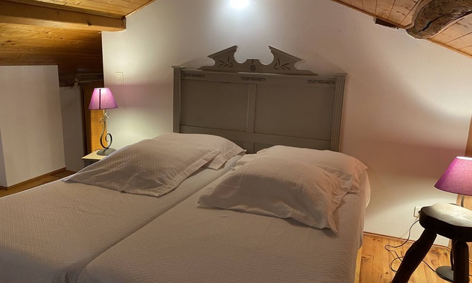 Seissan Bed & Breakfast | Inviting Gascon House Bed and Breakfast with Kitchen Access