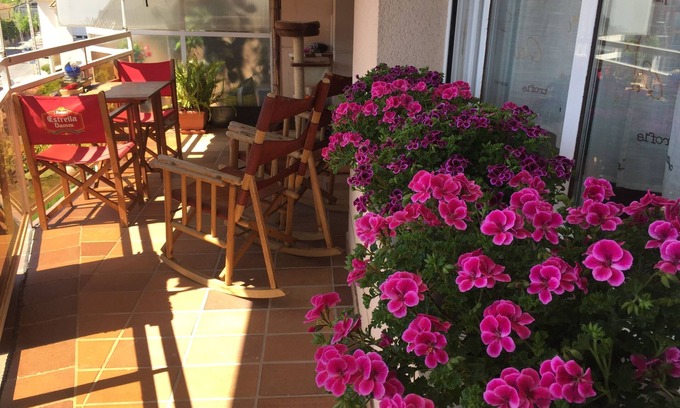 Sant Celoni Bed & Breakfast | Cozy Room 2 at Oceanfront Bed and Breakfast with Pool