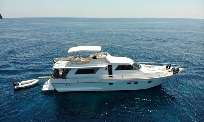 Chiaia Boat Rental | Experience Cozy Comfort at Bed & Boat with Spa and Hot Tub