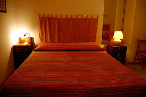 Gioiosa Marea Bed & Breakfast | Cozy Retreat at Bed & Breakfast 5 Di Spade - Family-Friendly