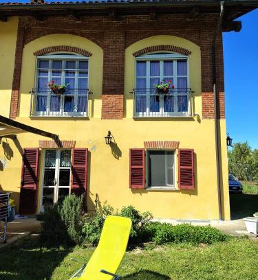 Cantarana Bed & Breakfast | Cozy Bed & Breakfast Al Bricco - Pet and Child Friendly