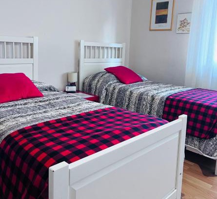 Serravalle Pistoiese Bed & Breakfast | Cozy Bed & Breakfast Benedetta with Hot Tub and Dining