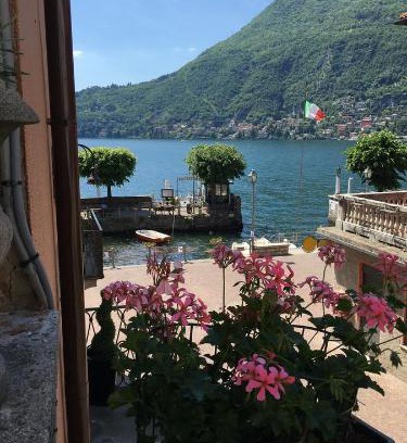 Torno Bed & Breakfast | Pet-Friendly Getaway at Bed & Breakfast Dèco - 8.6/10 Rated