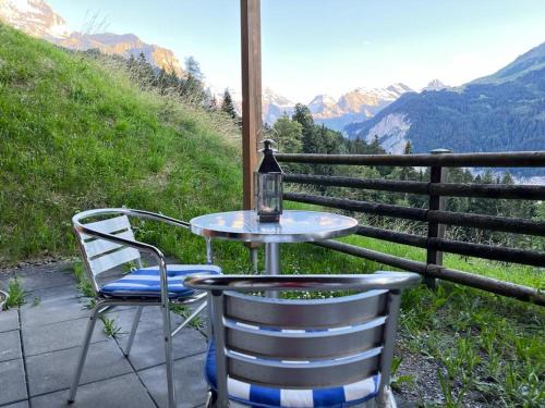 Wengen Bed & Breakfast | Cozy Hop in Nest B&B: Pet-Friendly Retreat in Wengen