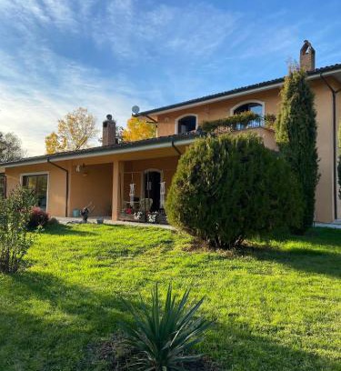 Scurcola Marsicana Bed & Breakfast | Discover Bed & Breakfast Le Piagge: Highly Rated & Family-Friendly