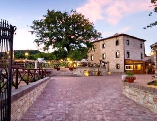 Sassoferrato Bed & Breakfast | Oceanfront Getaway at Villa Monterosso - Rated 9.7/10