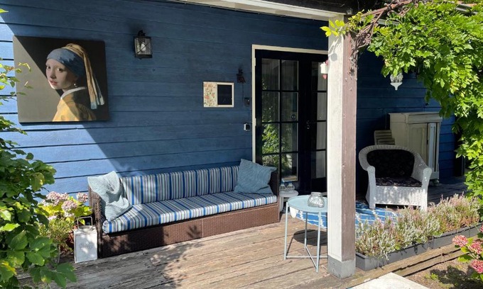 Warder Bed & Breakfast | Pet-Friendly Getaway: Bed en Breakfast Onder aan de Dijk