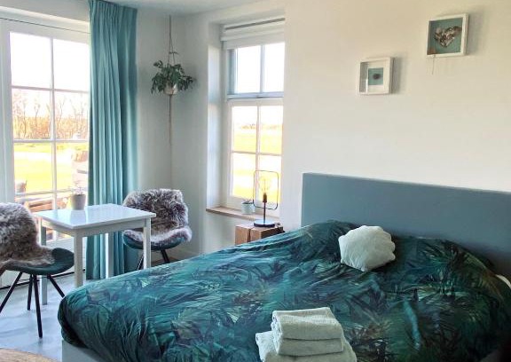 Den Hoorn Bed & Breakfast | Eco-Friendly Retreat at Bed no Breakfast de Kapitein